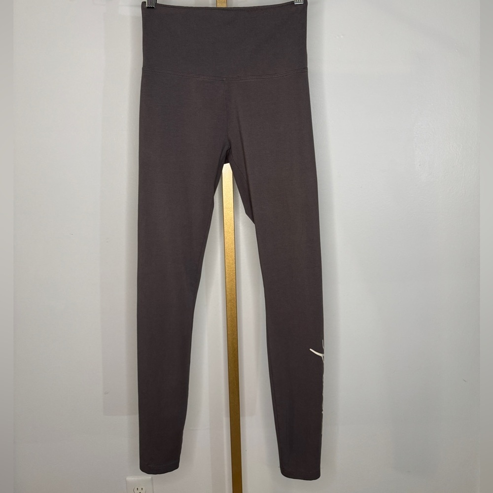 PINK Victoria's Secret Charcoal Leggings